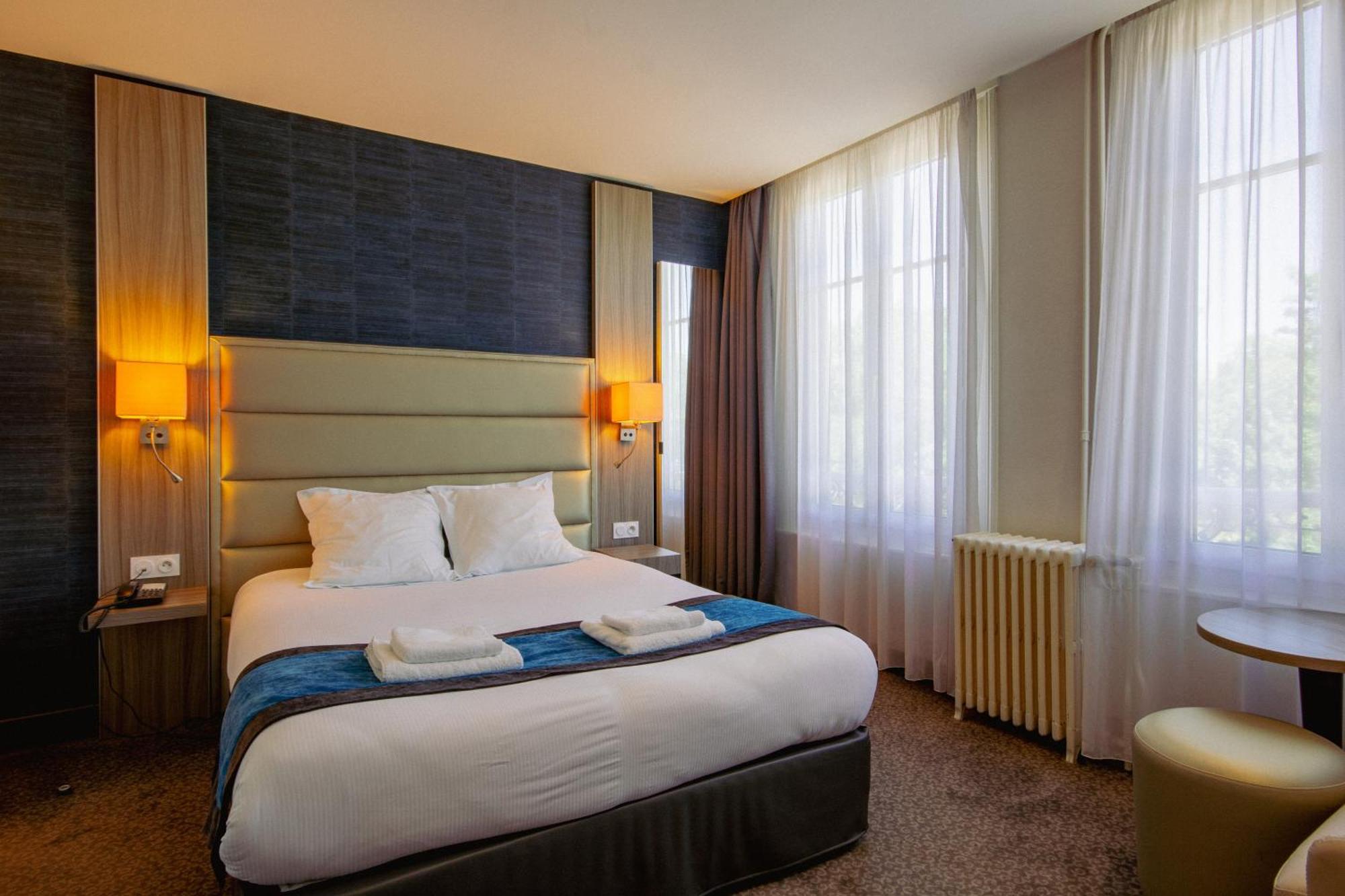 Hotel De La Gare Troyes Centre Esterno foto